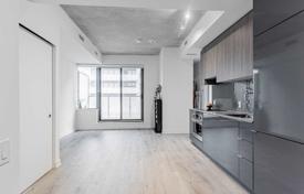 Квартира на Рохэмптон-авеню, Олд Торонто, Торонто,  Онтарио,   Канада за C$707 000