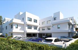 Малоэтажная резиденция рядом с пляжем, Ливадия, Кипр за От 235 000 €